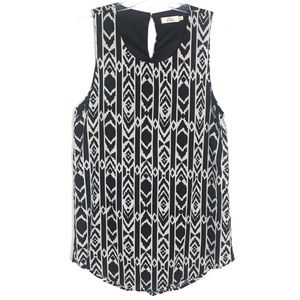 Elodie sleeveless shift dress Sz M